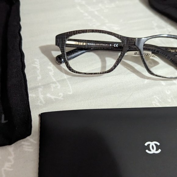 Chanel Ex frame